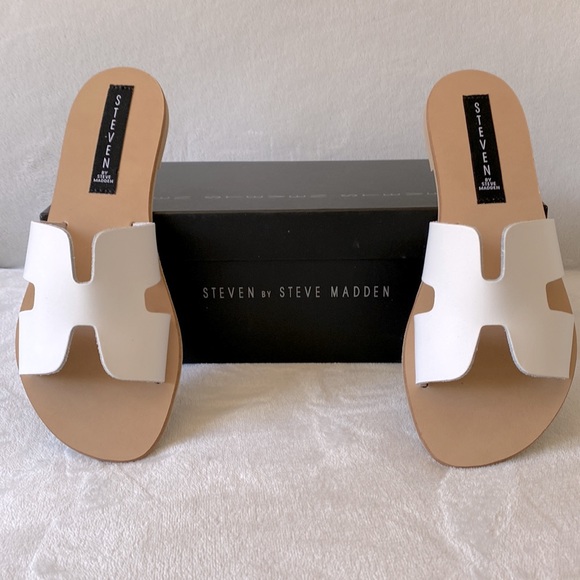 BNWOT Steven by Steve Madden Greece Leather Sandals. - Picture 5 of 6